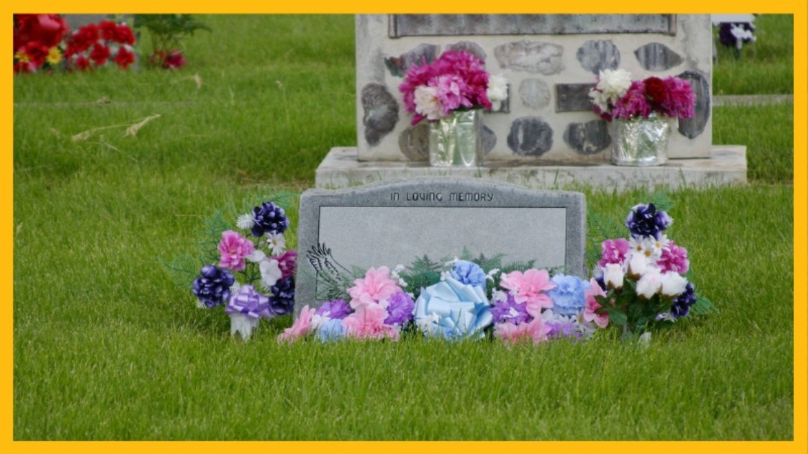  Personalizing Your Loved Ones Resting Place: What to Keep In Mind